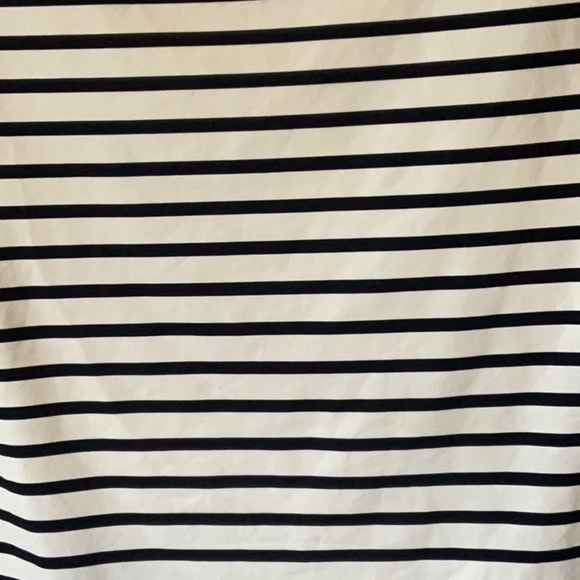Lands’ End Nautical Horizontal Stripes Crew Neck Rash Guard UPE Swim Tee Size L - Picture 4 of 10